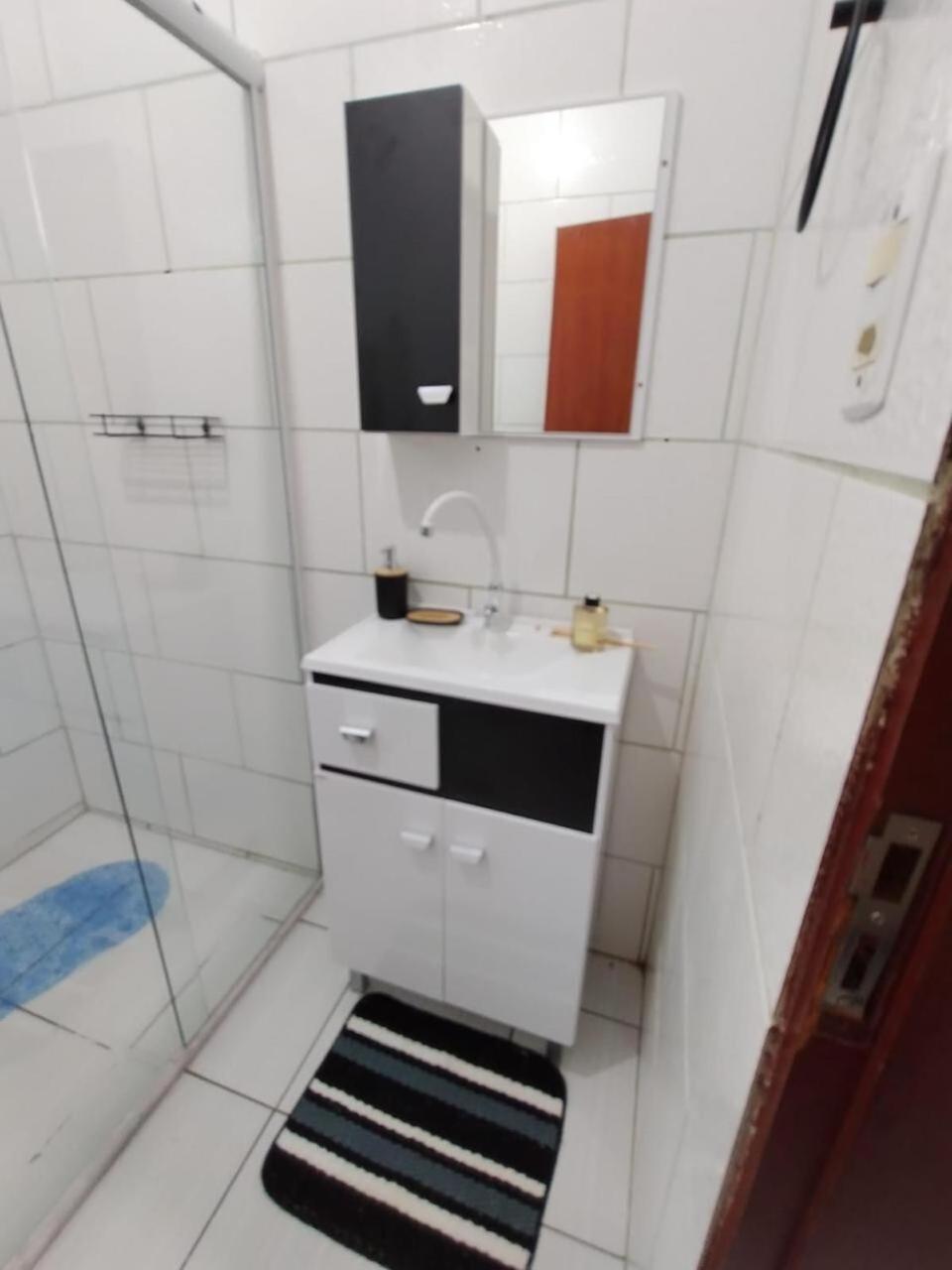Casa Em 2 Quartos Com Ar Condicionado