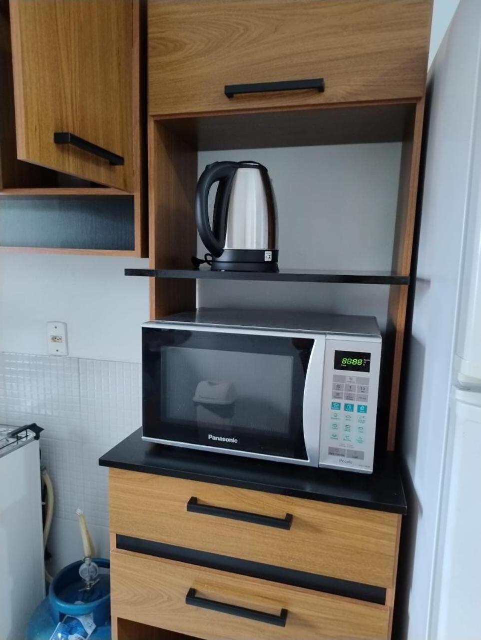 Casa Em 2 Quartos Com Ar Condicionado *